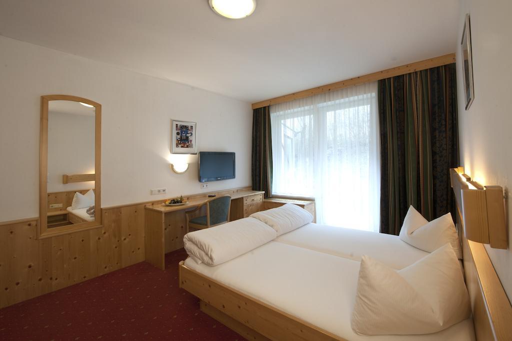 Hotel Bierwirt Innsbruck Habitación foto